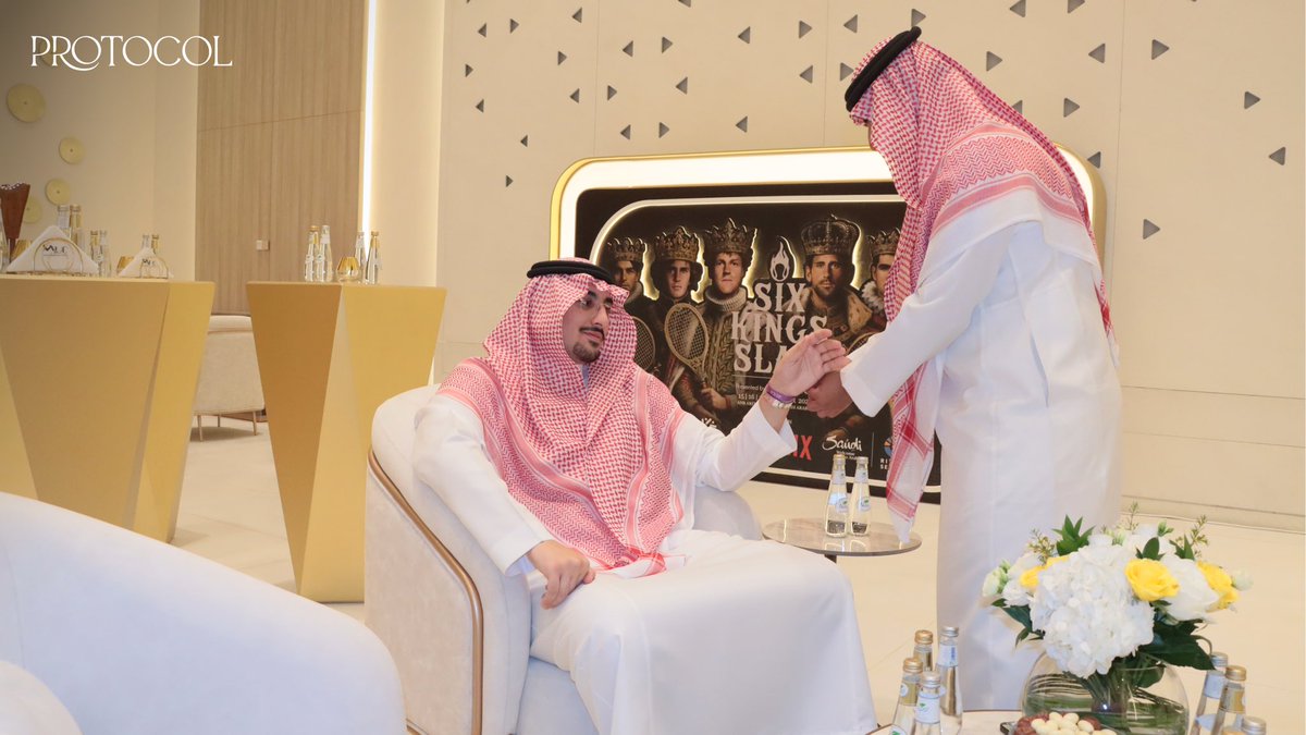 Protocol tweet media