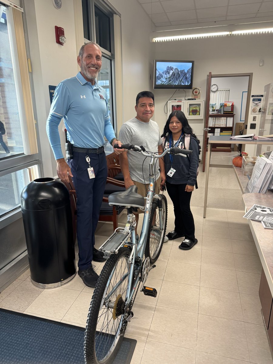 FHCHS (@fhh_falconfury) on Twitter photo Every two weeks, all students who have NOT received a ‘No ID’ infraction OR a tardy from have a chance to win a free bicycle thanks to the amazing generosity of <a href="/jackthebikeman/">Jack The Bike Man</a> congrats to this past weeks winner. <a href="/MichaelAronson2/">Michael Aronson</a> <a href="/thefalcongrind/">Falcons Athletics</a> Every two weeks, all students who have NOT received a ‘No ID’ infraction OR a tardy from have a chance to win a free bicycle thanks to the amazing generosity of <a href="/jackthebikeman/">Jack The Bike Man</a> congrats to this past weeks winner. <a href="/MichaelAronson2/">Michael Aronson</a> <a href="/thefalcongrind/">Falcons Athletics</a>