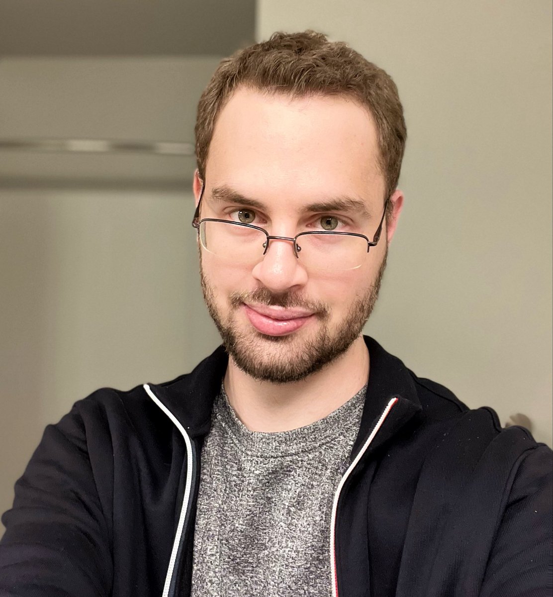 Max0r tweet media