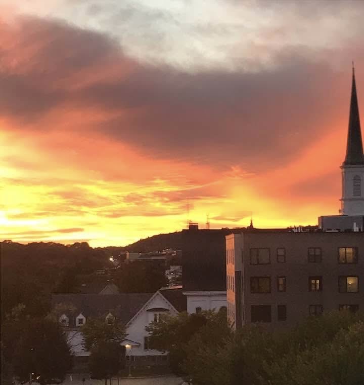 azury1455181's tweet image. I am grateful for this beautiful sunset!! 🌅 ❤️