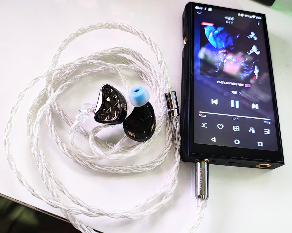 raspiM5stack's tweet image. おはようございます
朝オデです
--オデ構成--
#FiiO M11 x #NICEHCK DeepSnow x #KZ AS24
#ポタオデ
#イヤホン