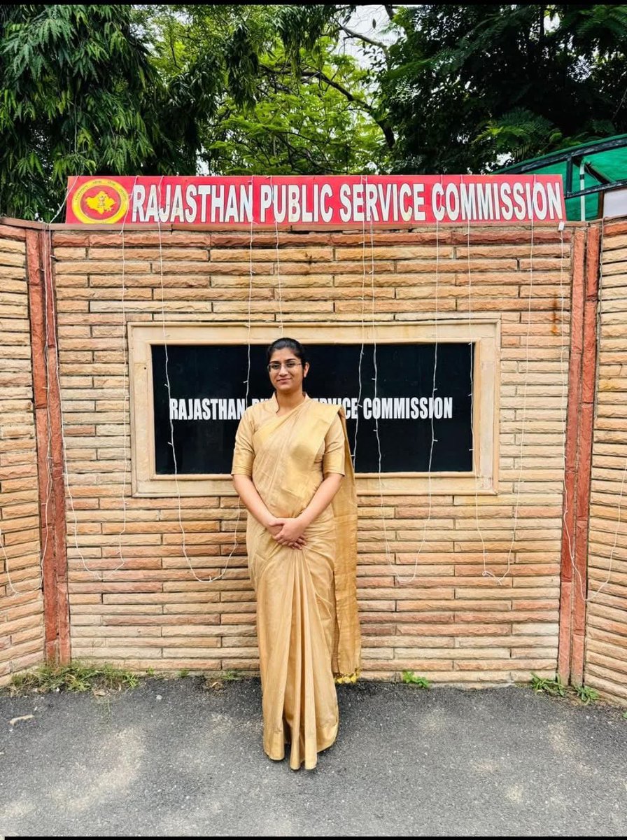 संजु देवासी सुपुत्री श्री मांगु राम जी देवासी मेवाडिया का आरएएस RAS मे फाइनल सलेक्शन होने पर बहुत बहुत  हार्दिक बधाई एवं शुभकामनाएं 💐💐👍👍👍🙏🙏
#dewasi #RAS #raika