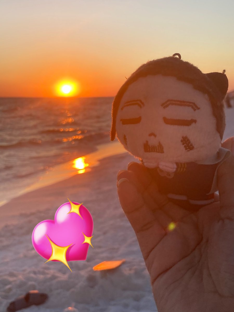 the hokkaido grim reaper 🍊🌙🐈‍⬛🔞 tweet media