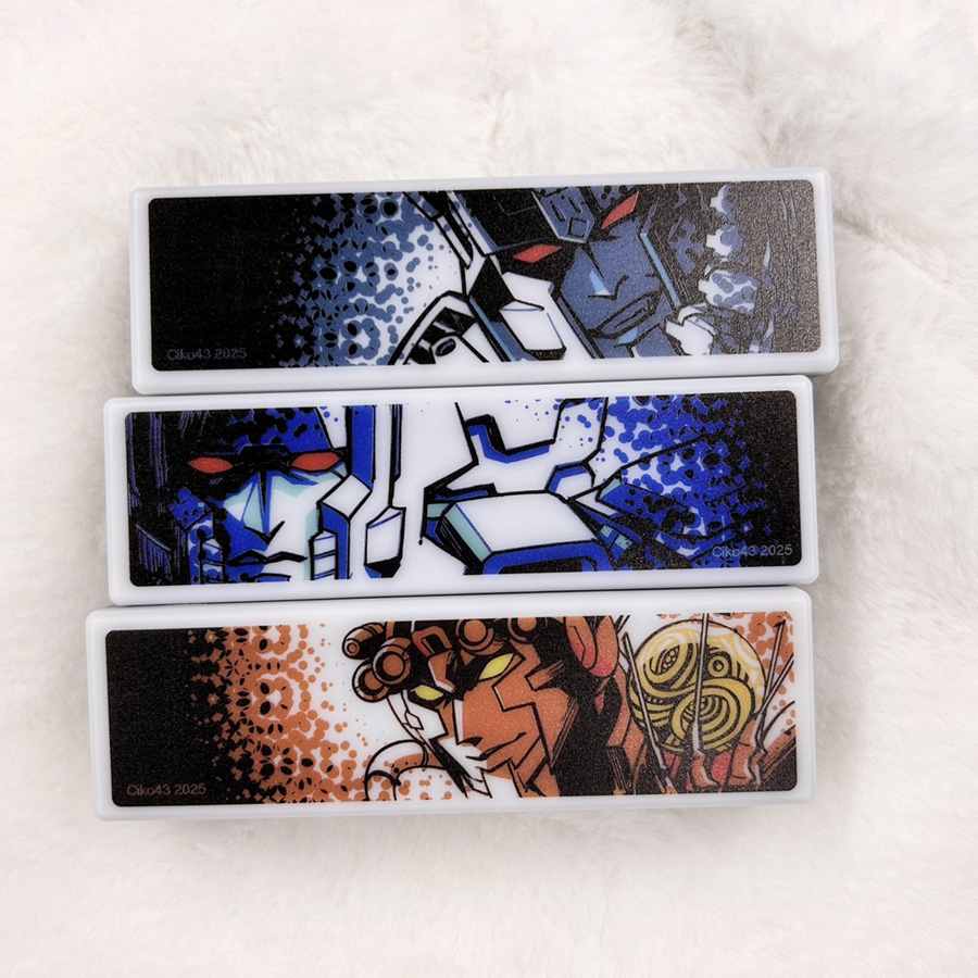 Ciko43siko's tweet image. 1か月前に注文していたライトボックスが届きました
#Transfofmers #Overlord #Trepan #FortMax