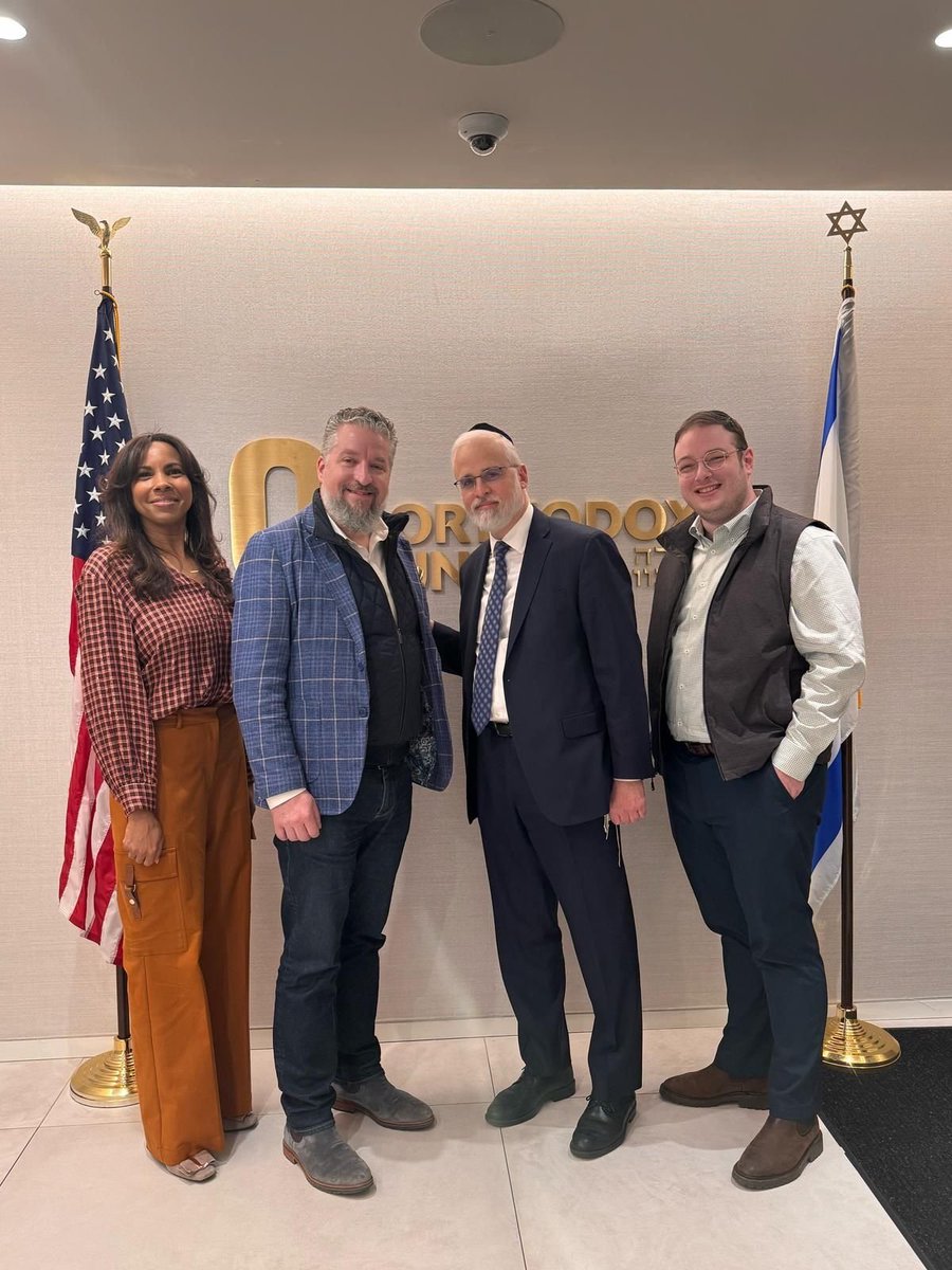 2 Hammers tweet media