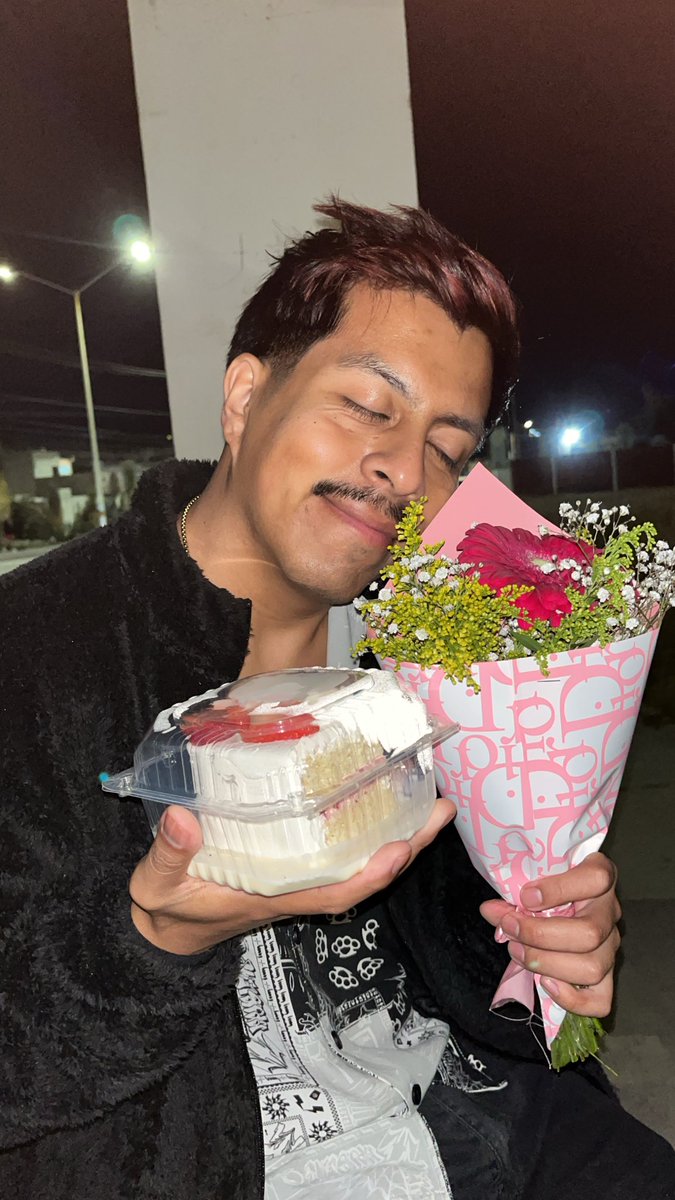 Hoy fue cumpleaños de mi novio 🎂