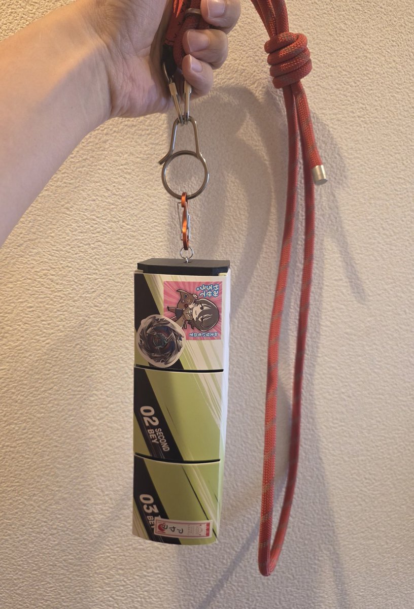 AyawO_tcg's tweet image. こちら買わせていただきましたが、
首に下げてよし、腰に下げてよしでデッキの持ち運びが楽になりました！
オススメです！