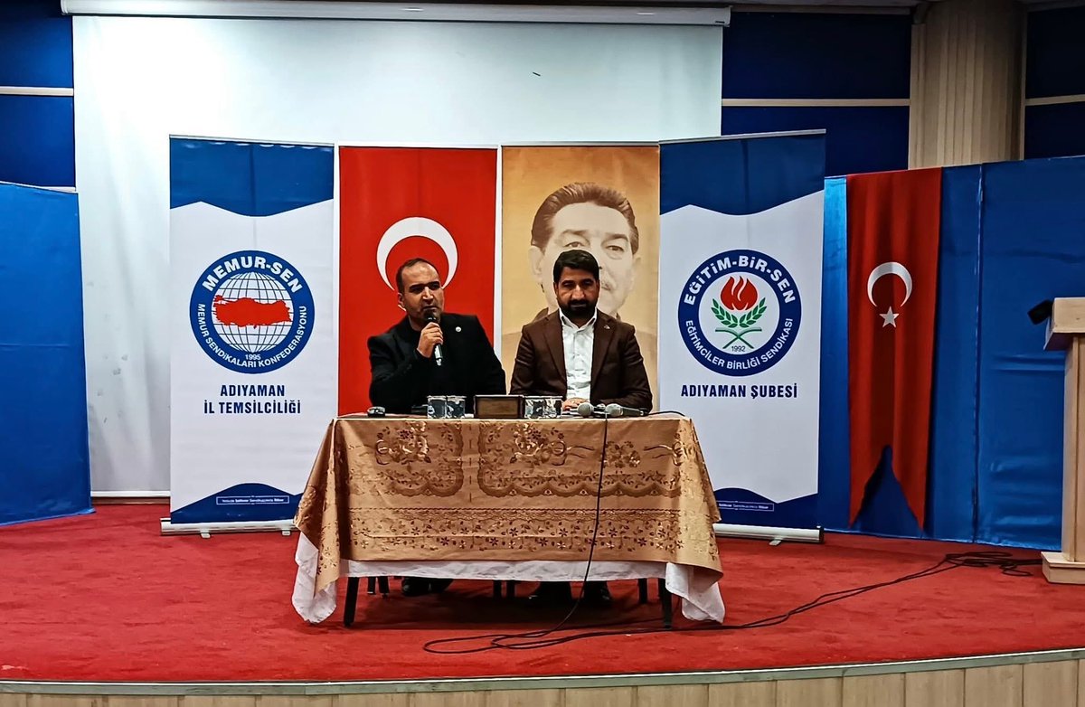 #SİNCİK İLÇEMİZDEKİ İŞYERİ TEMSİLCİLERİMİZLE TOPLANTIMIZI GERÇEKLEŞTİRDİK.

Sendikamızın uç beyleri, alanda sesimiz, meydanda nefesimiz olan işyeri temsilcilerimizle bir araya gelerek gündeme dair konuları istişare ettik.

📌 8. Dönem toplu sözleşme sürecini,
📌 4688 Sayılı Kamu