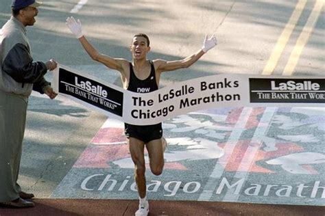 RunBlogRun's tweet image. Coffee with Larry, Episode 797, October 11, 2025
Coffee with Larry, October 11, 2025, Episode 797: The elite fields at The Bank of America Chicago Marathon are hot! by Larry Eder, buff.ly/aMr1Eb6 , #coffeewithLarry, #BankofAmerica, #NIKErunning,…
