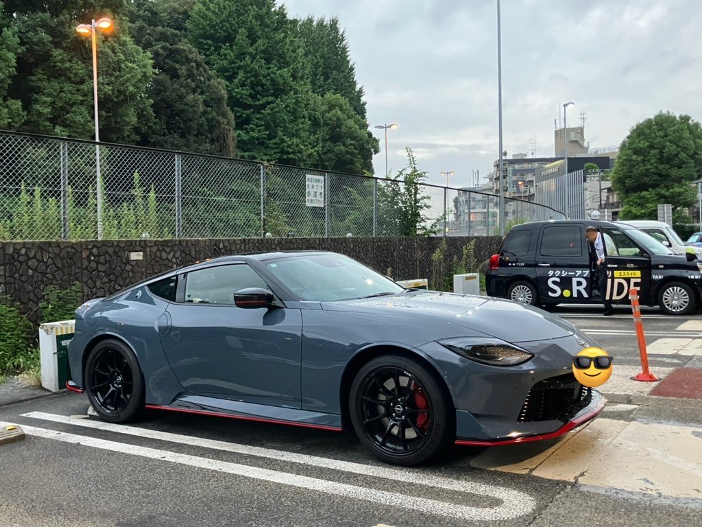 #愛車とのストーリー

最初は6速MTのバージョンST買うつもりが2年半待って熟成されてこれになった。