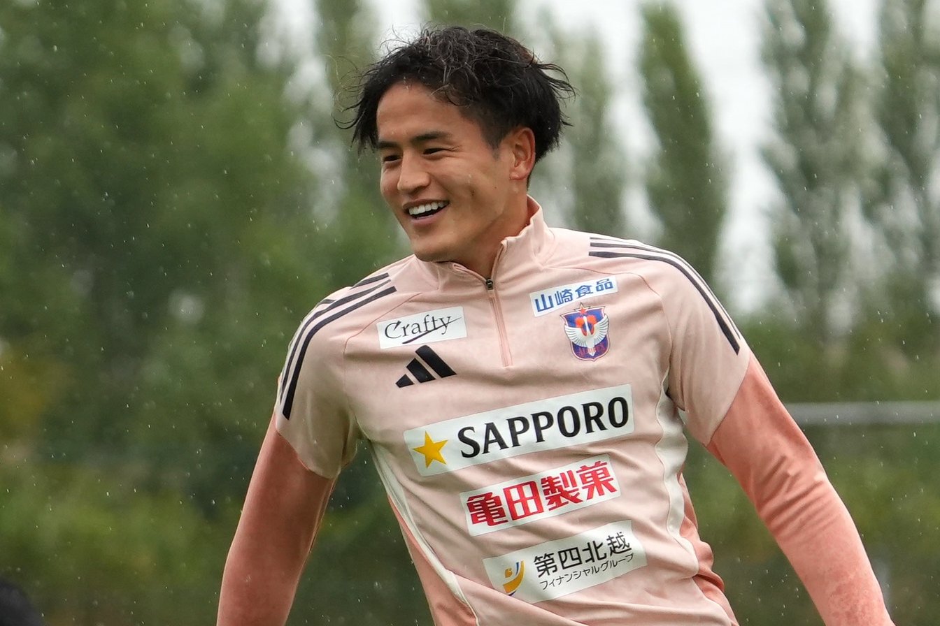 アルビレックス新潟　伊東涼太郎選手　2023 J1第8節　福岡戦 神ユニ　3XO アルビレックス新潟 伊東涼太郎選手 2023 J1第8節 福岡戦 神ユニ 3XO