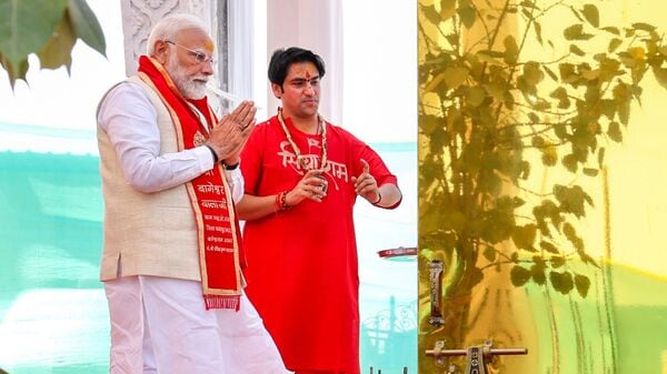 RaniSahni2's tweet image. जैसी संगति कीजिए तैसो ही फल दीन ❓ 😂
#SaveDemocracy