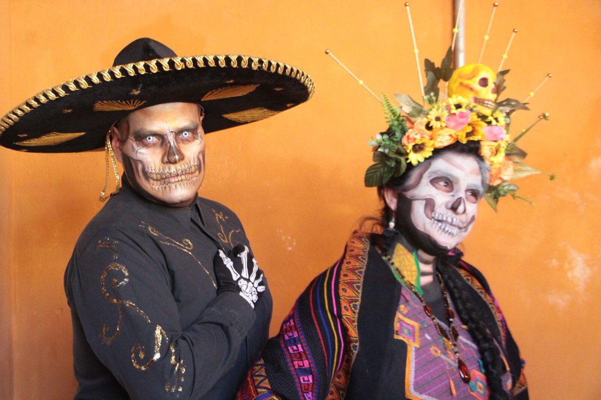 PoderNoticiaPue's tweet image. 💀“Me lleva la Huesuda” alista exposiciones en San Roque y Centro Histórico💀
👉Dicho festival exhibirá alrededor de cien obras de gran formato...
👉Aquí los detalles: shre.ink/oNV0
@ale_pachecomex @CulturaGobPue @armentapuebla_ @Gob_Puebla
#PoderNoticiaPue…