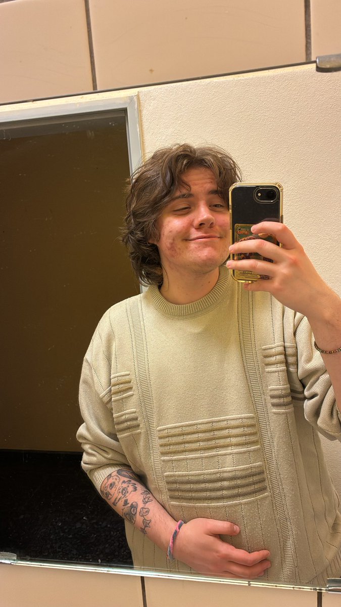 the month i came out  // me now