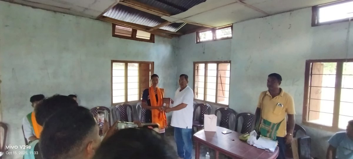 D. Uphing Maslai tweet media