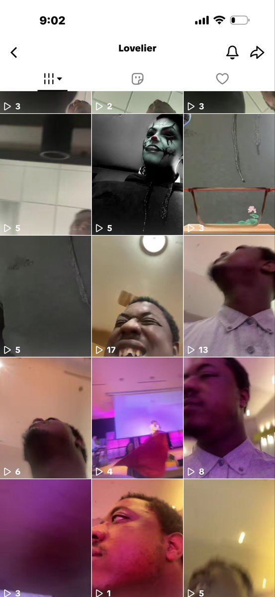 Zae's tweet image. Ok so I just got a weird text on TikTok I didn’t respond guys but I did screenshot! Ngl I was about to go off on dud but then as I read him looking threw his photos I’ve determined he’s slow or something 🤷🏿‍♂️ not saying it as a bad thing cause that’s what made me not carry him but…