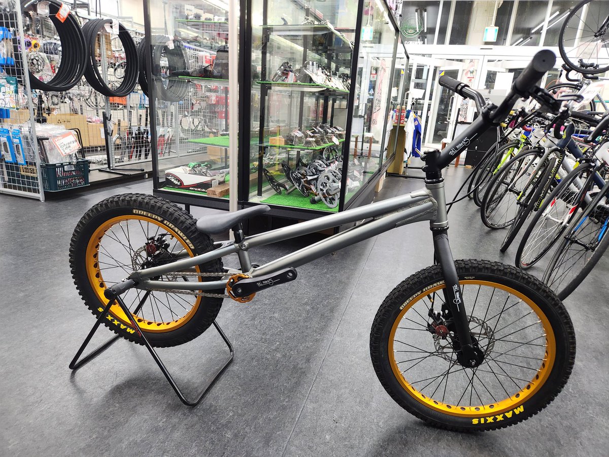 Full コレクション Marks ORANGE トライアルバイク トライアル Full