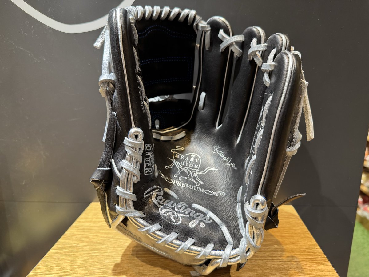 Rawlings ローリングス　 阪神タイガース選手直筆サイン入り 軟式グローブ 限定 軟式 カラー グラブ 糸井嘉男モデル 2022 NPB OPENING DAY