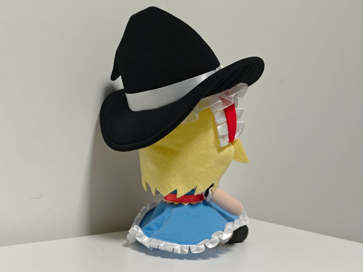 Sub_Gallardo's tweet photo. 「星の欠片」
#fumo 
#fumofumo 
#ふもふも 
#ふっもーにんぐ
#ふもふもの写真を貼る見た人もやる
#10月15日は人形の日 
#10月15日は魔理沙の日 
#10月15日はマリアリの日 
#10月15日は魔理沙とアリスの日 https://t.co/tyLZrOFn3Y
