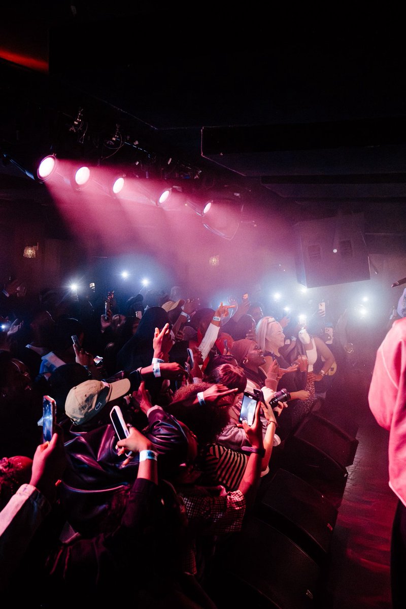 Pie Radio tweet media