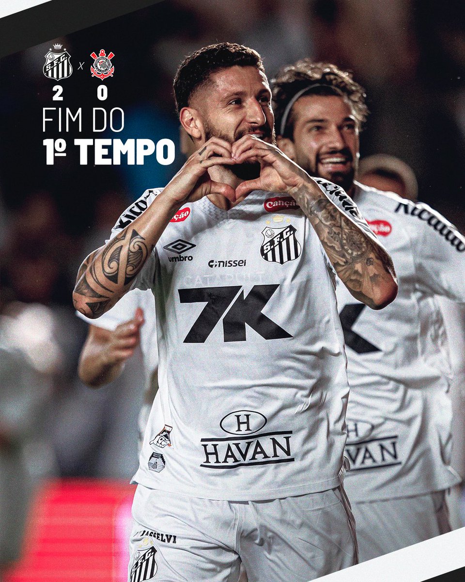 SantosFC's tweet photo. FINAL DE 1º TEMPO! ⚪⚫

Com gol de Zé Rafael e uma pintura de Barreal, Santos vai ganhando o Clássico Alvinegro por 2 a 0! https://t.co/TLxViuDz0S