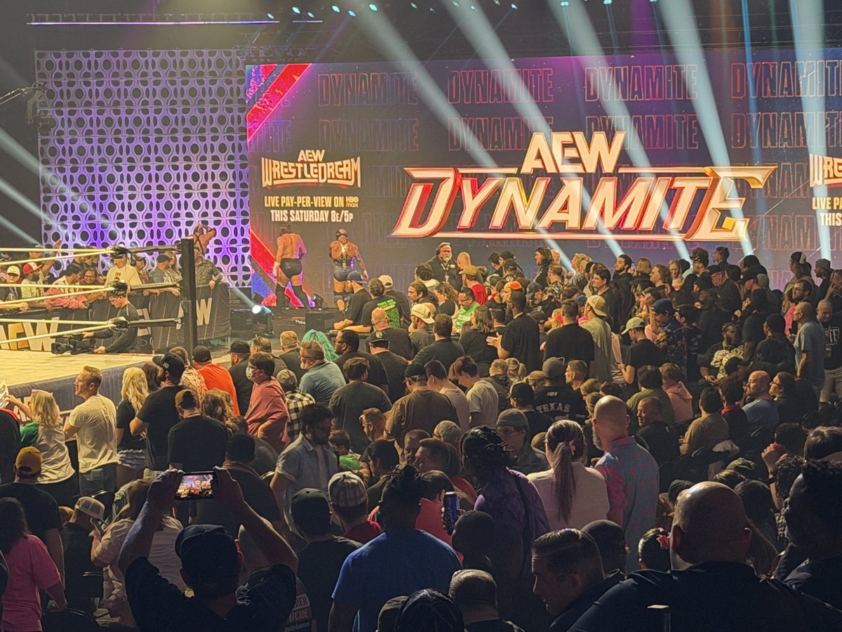 #AEWDynamite LFG