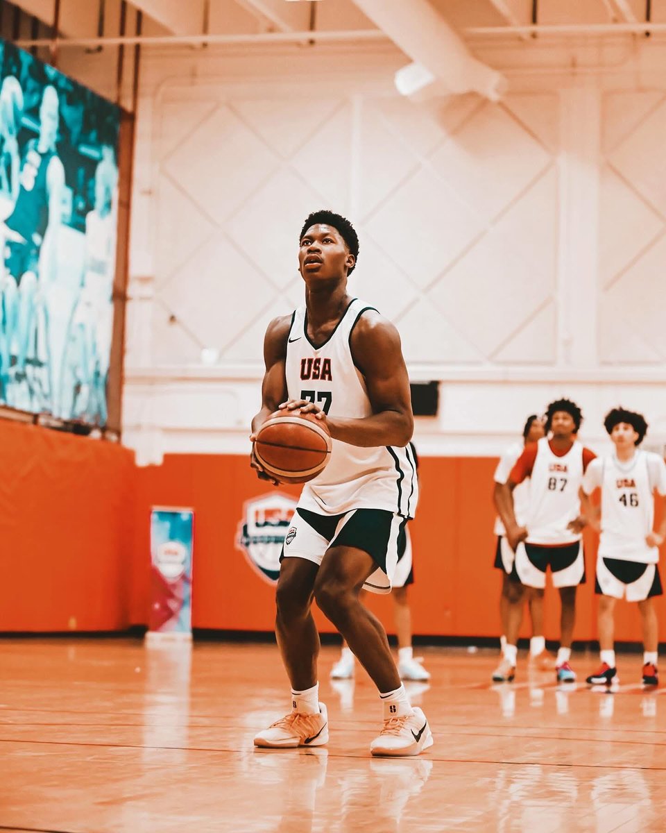 I can only be thankful 🇺🇸🏀
<a href="/usabjnt/">USABJNT</a> <a href="/LRCA_Hoops/">Little Rock Christian Academy Basketball</a> <a href="/BradBealElite/">Bradley Beal Elite</a> <a href="/RazorbackMBB/">Arkansas Razorbacks Men’s Basketball 🐗</a>