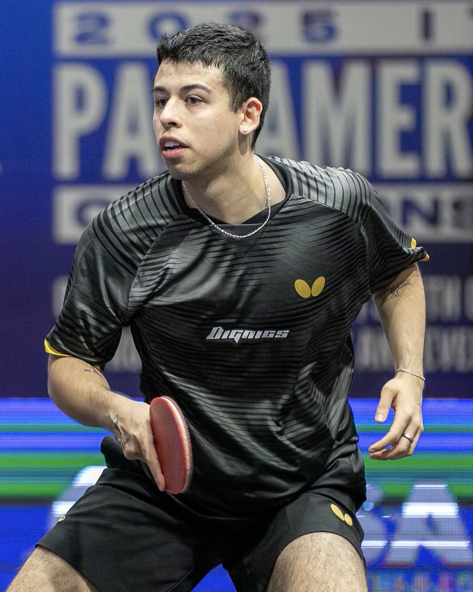TeamChile_COCH's tweet photo. ¡PLATA Y BRONCE! 👏🏻👏🏻

La dupla de tenimesistas 🏓  formada por Nicolás Burgos y Gustavo Gómez se quedó con el subcampeonato panamericano 🥈 en Rock Hill 🇺🇸, tras caer por 3-0 ante Brasil 🇧🇷.

En tanto, Nico sumó un bronce 🥉 al caer en semifinales ante Hugo Calderano 🇧🇷 (3º del mundo) por un reñido 4-2. ¡Gran partido Nico! 😌

Ahora resta la competencia por equipos 💪.

#VamosTeamChile 🇨🇱.