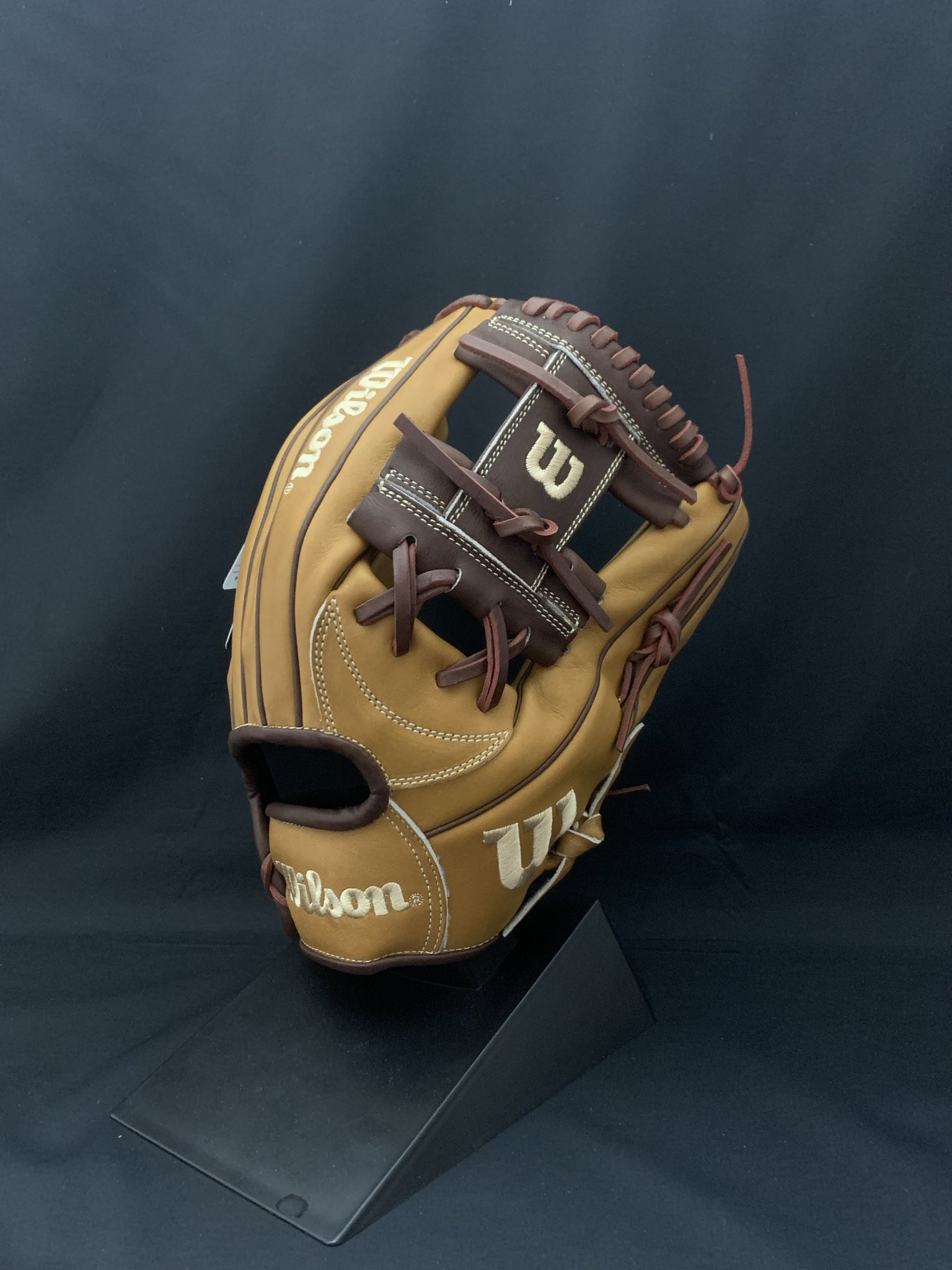 2025年限定モデルThe Wannabe Hero1723型Wilson軟式用 2025年限定モデルThe Wannabe Hero1723型Wilson軟式用 2025年限定