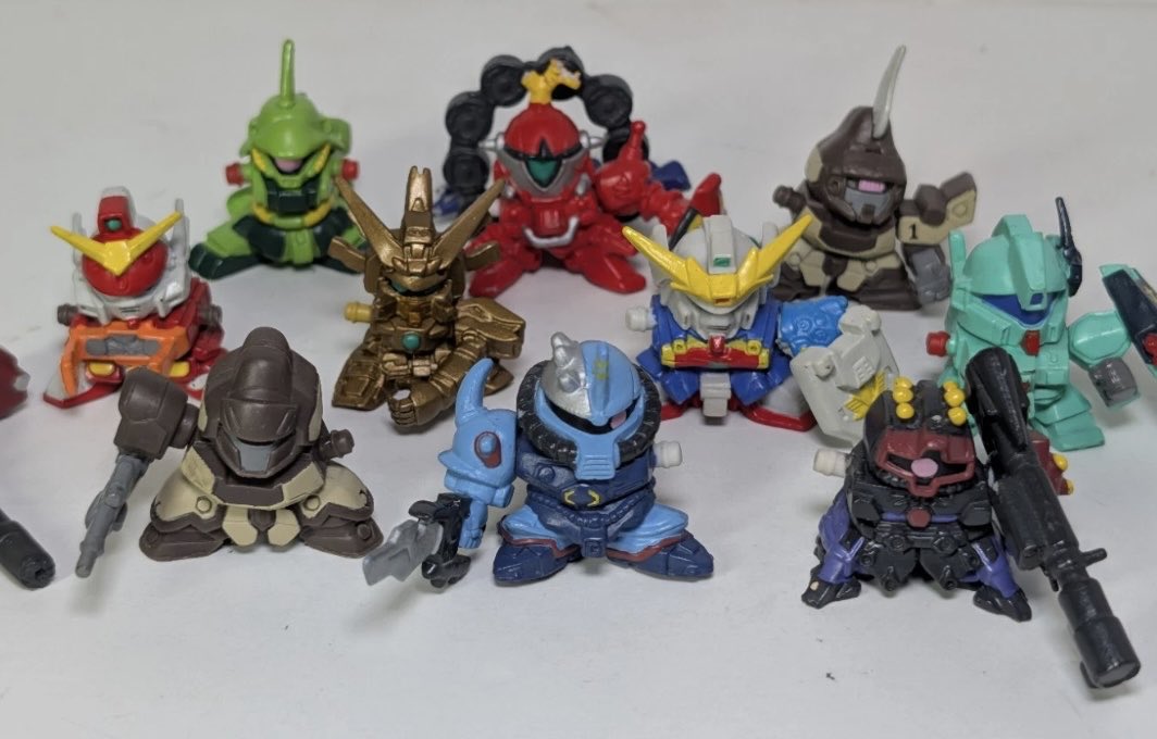 I feel like little swag world was subconsciously inspired by these SD Gundam mini figures we had as kids
