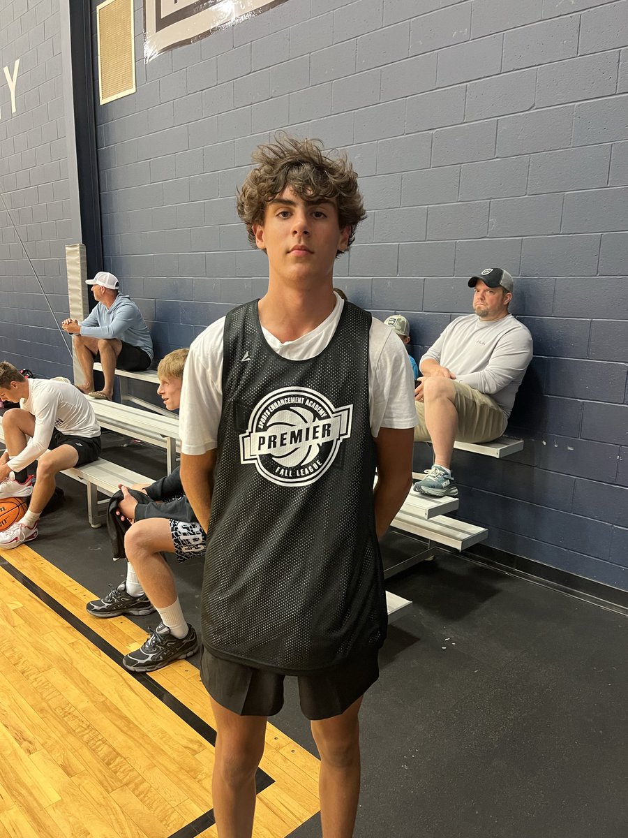 🚨FINAL🚨

Iowa beats Wisconsin 63-51‼️

Iowa:
• <a href="/cjcostello_2/">Cj Costello</a> - 24pts
• <a href="/haydenb217/">Hayden Bramble</a> - 20pts

Wisconsin:
• <a href="/jdoedens_1/">Jayden Doedens</a> - 26pts
• <a href="/MJR_8_/">Martin Runde</a> - 10pts

#BePremier