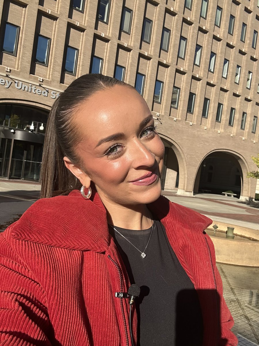 Regan Gallo-Fenz tweet media