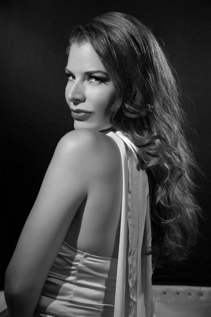 Adrienne Janic tweet media