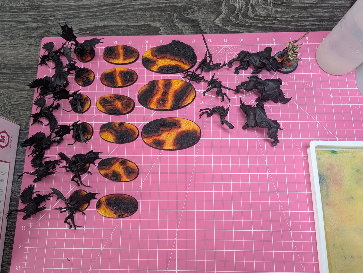 SafeforTableTop's tweet photo. One of my favorite #WIP #Warhammer commissions so far! 
#Bloodcrushers – #SlavestoDarkness theme w/ bold blue accents
#Furies – #Tzeentch scheme, wings fading purple → red
#Raptoryx – Bird of prey inspo, bright wings + muted bodies. All done on lava bases!
More coming soon! https://t.co/J7OFcQhAZu