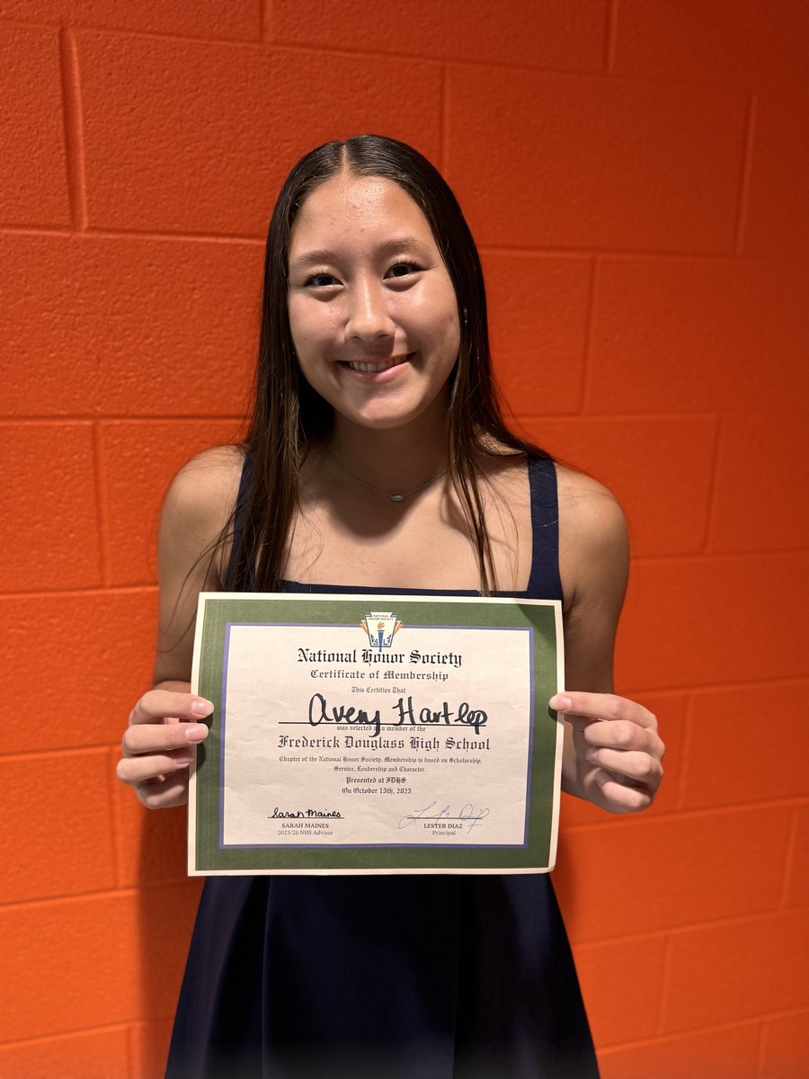 AveryHartlep's tweet photo. Im excited to announce I was accepted into FDHS National Honor Society! Tonight we had our NHS Induction Ceremony! I’m so thankful for this opportunity and am proud to say that I was accepted into this prestigious society! ❤️🏆
@Fusion16uClark https://t.co/Cuzya2haRW