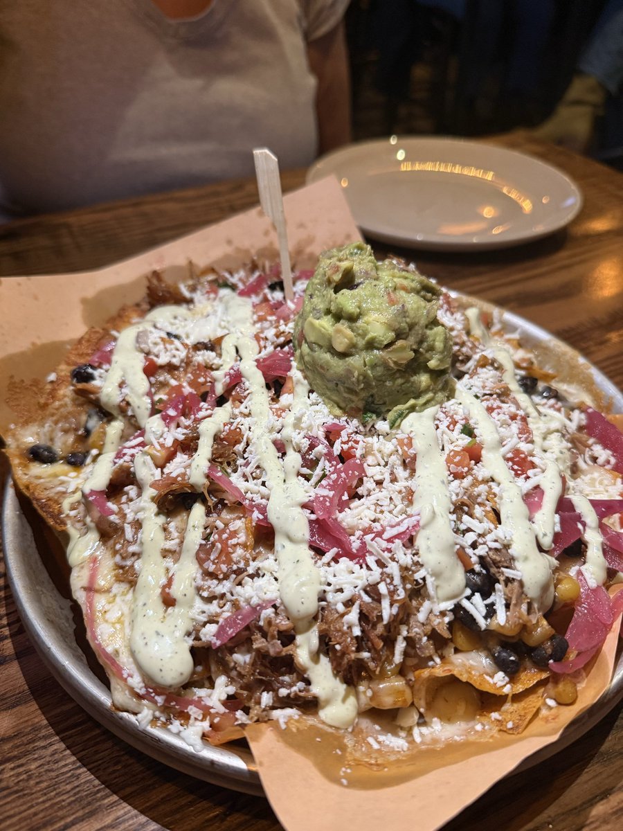 GlutenBee tweet media