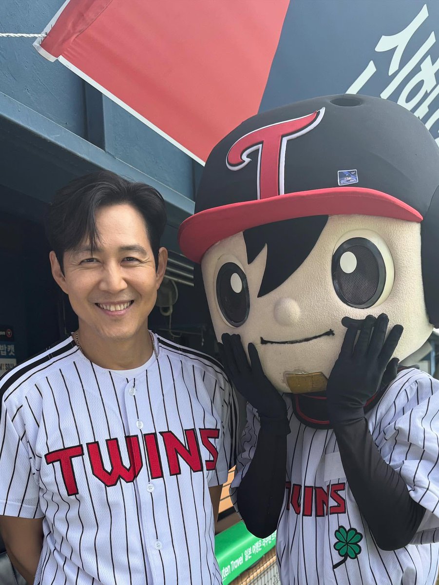 Riri🦑 (@leejungjaelover) on Twitter photo 