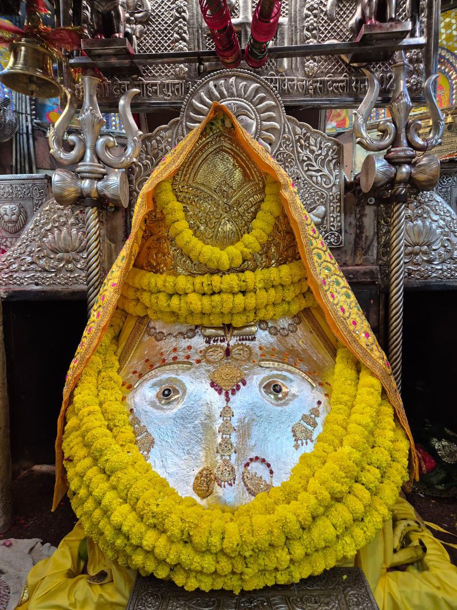 shrikalkamaa's tweet photo. 🙏🌸 #Jai #Maa #ShriKalkaJi 🌸 #Temple #GoodMorning #Daily #Aarti 🙏🌹#जय #माँ #श्री_कालका_जी🌹की #मंदिर #सुप्रभात #आरती #दर्शन #२०८२_विक्रम_सम्वत् #कार्तिक #कृष्णपक्ष #16Oct2025 #Thursday #दसमी #गुरुवार #shrikalkajimandir.org https://t.co/8qHQzMo75y https://t.co/BkR5O7i6ax
