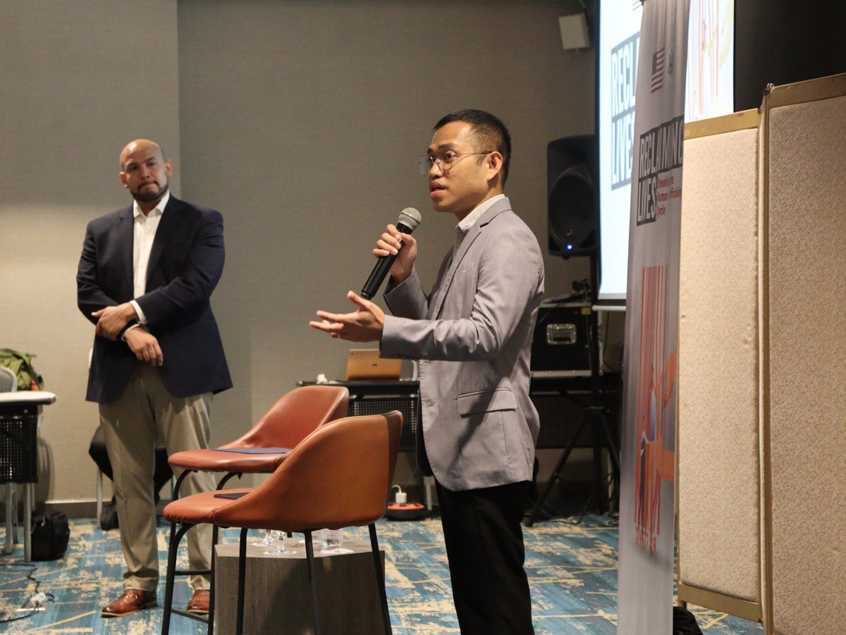 IACAT_PH's tweet image. IN PHOTOS | The Inter-Agency Council Against Trafficking joined the U.S. Embassy in the Philippines’ 17th Media Seminar, “Reclaiming Lives: Breaking the Human Trafficking Cycle,” held on September 10–12, 2025, in Bacolod City.

#IACAT #IisangNasyonIisangAksyon #BagongPilipinas