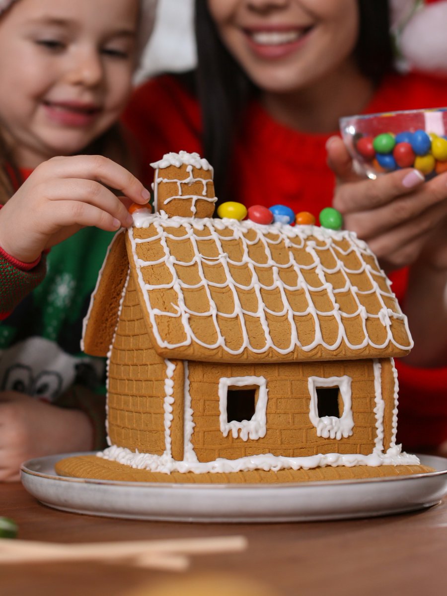 Gingerbread House Workshop — Tuesday, Dec. 10, 3:30–5:30 p.m. at the Great Park Visitors Center Lawn. Celebrate the season and craft your own gingerbread masterpiece with festive décor. Register at yourirvine.org; one gingerbread house per registration

#YourGreatPark
