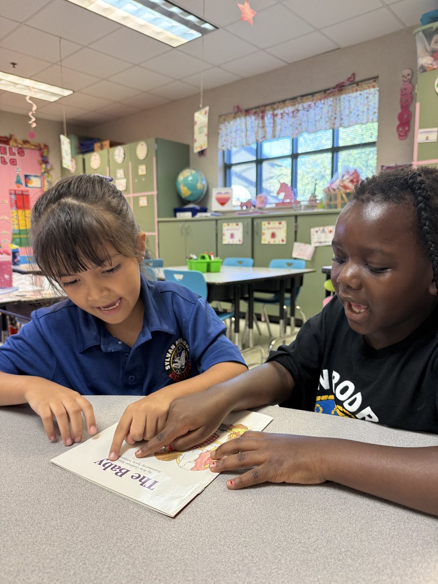 Alyssa Cuevas tweet media