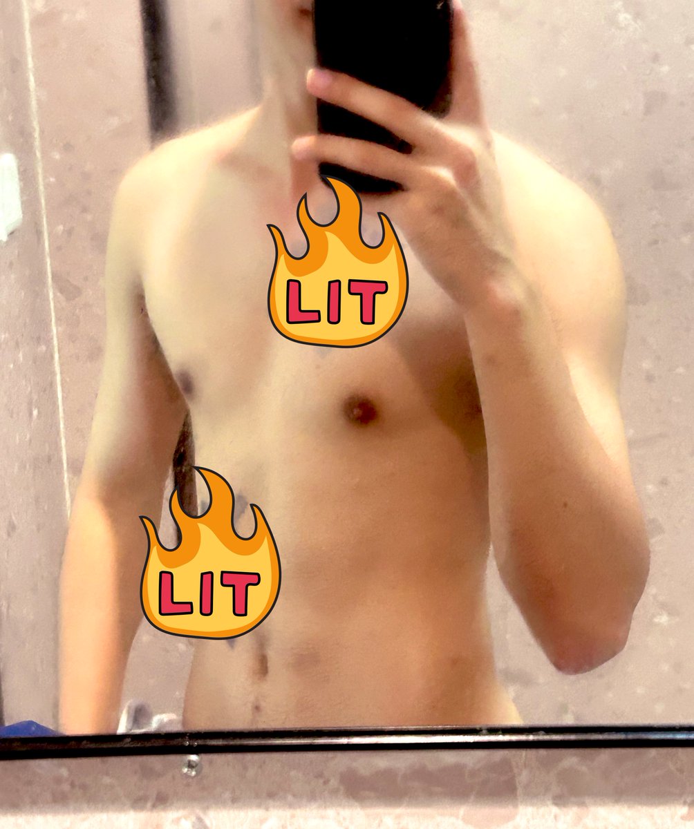 Moerbyz's tweet photo. 清水清水 #青岛 #男大 https://t.co/k9STaAqwpN
