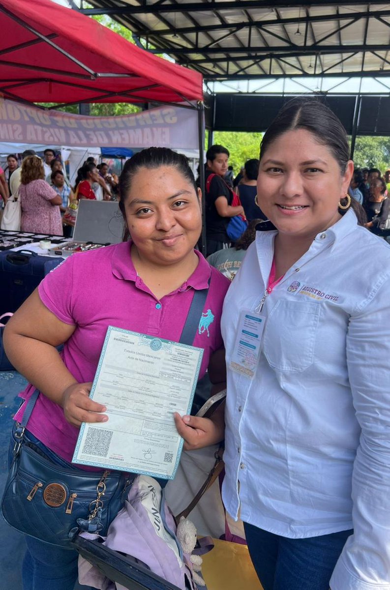 RegCivil_GobOax's tweet photo. El #RegistroCivilCercaDeTi llegó a CayapaduLii, en el Módulo Deportivo Las Pilas de la colonia San Pablo Sur, #SalinaCruz, para acercar actas gratuitas y servicios de identidad. 🌸
La primavera florece también en el Istmo. 🌿
#GobiernoDeOaxaca #RegistroCivilOaxaca https://t.co/RehplQ1YzM
