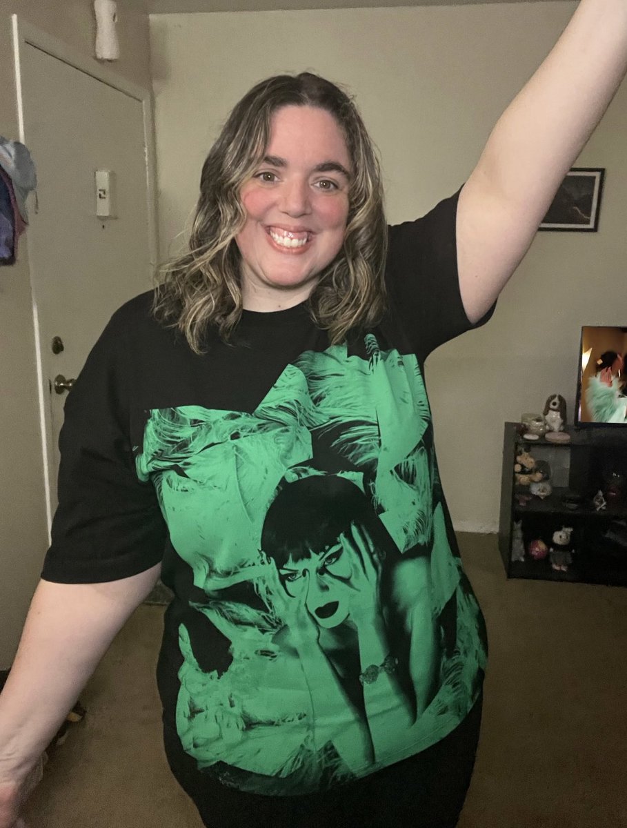 imtiffanyblair's tweet photo. I’m in love with my It’s Rapturous shirt!!! ❤️‍🔥 So cute and so comfortable. 
#TSTheLifeofaShowgirl @taylornation13 @taylorswift13 https://t.co/4QRPvoPNmL