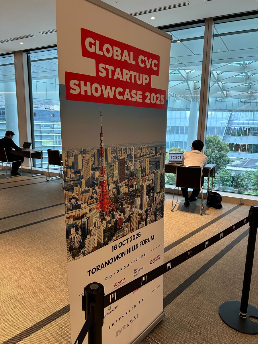 NTTドコモ・ベンチャーズが協賛しているGlobal CVC Startup Showcase 2025が虎ノ門ヒルズで本日開催🗼  AI・エネルギー・自動車などさまざまな領域のスタートアップがブース出展。グローバル CVCに向けた熱いピッチやKeynoteセッションなどで盛り上がりました🤝🌎
