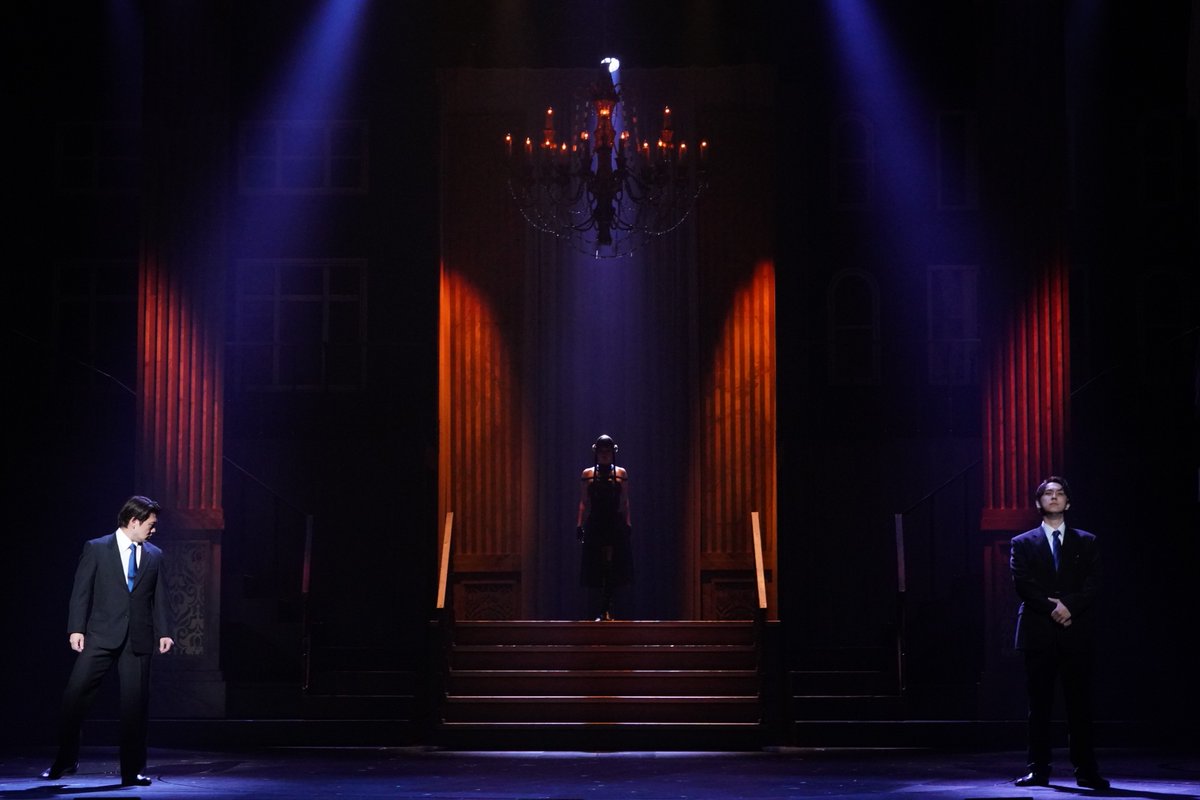 spyfamily_stage's tweet image. 🎆博多座にて絶賛上演中❗️

ミュージカル『SPY×FAMILY』

📅本日11/26(水)休演日

明日のご来場をお待ちしております✨

#ミュージカルSPY

🎟️チケット情報
hakataza.co.jp/lineup/57

📽️舞台映像版PV
youtu.be/k6sOq64opkI

tohostage.com/spy-family/#to…

🍒山形12月公演
sakuranbo.co.jp/event/202512/s……