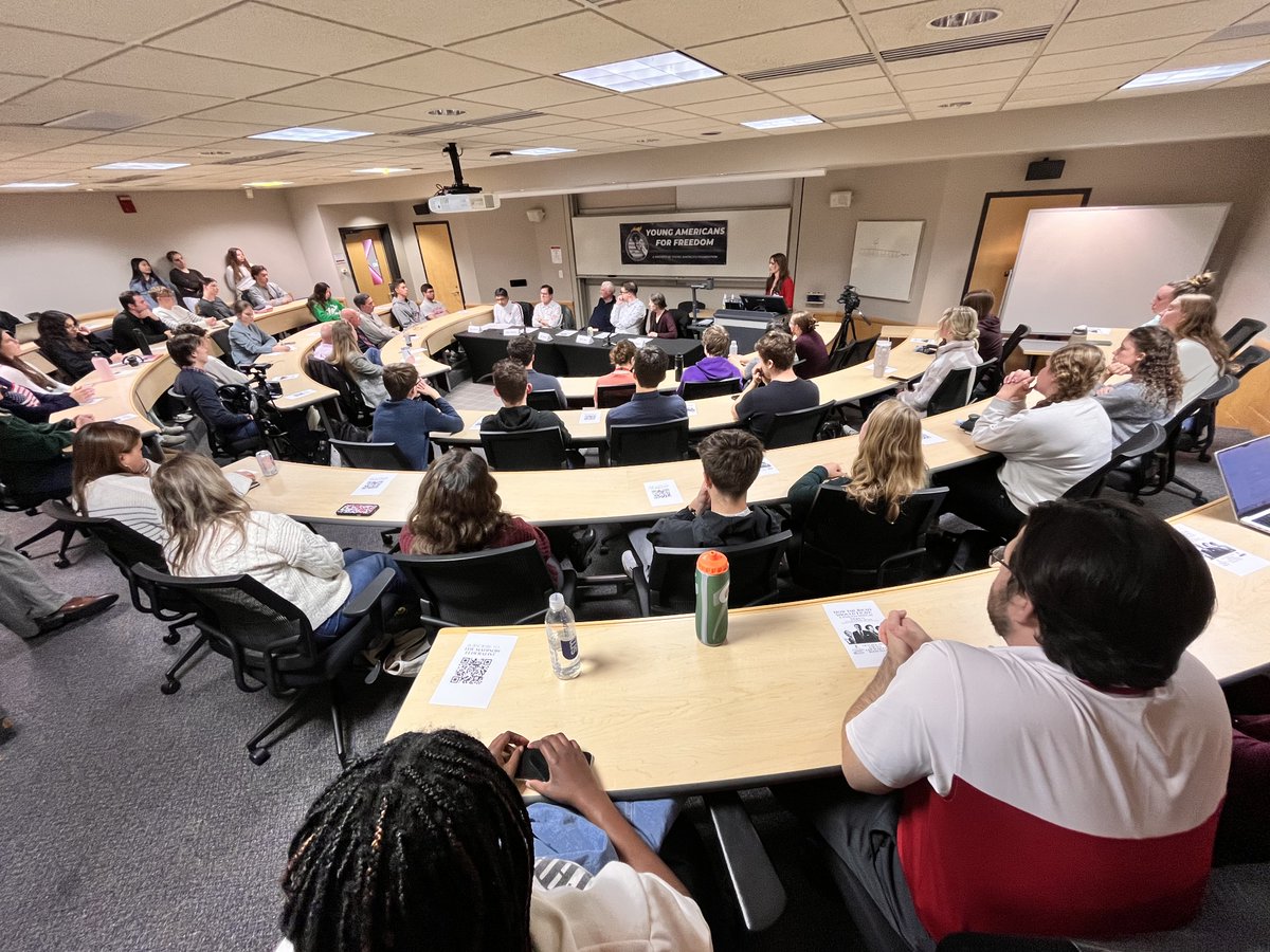 BenjaminRothove's tweet image. Tonight's @WisconsinYAF conversation about ideological diversity at UW-Madison was a huge success. Students were excited to hear from our amazing faculty panelists. We're especially thankful to professor emeritus Donald Downs for coming to campus for the event!