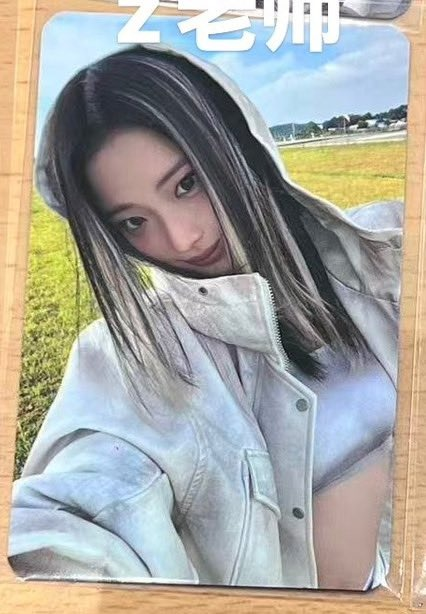 WHAT IN THE WORLD, WE GOT RUKA OREO HAIR PHOTOCARD OMG #RUKA #루카