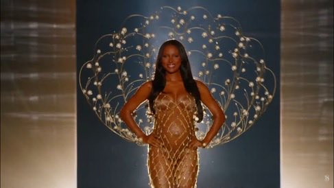 tracklist's tweet image. Os melhores momentos do  #VSFashionShow

#ThreadTracklist