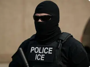 Lily1604505303's tweet image. even ICE is converting to Islam